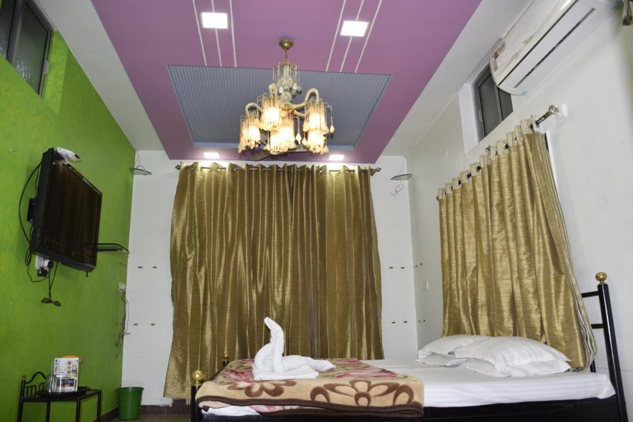 Hotel Deep Valley Mount Abu Exterior foto